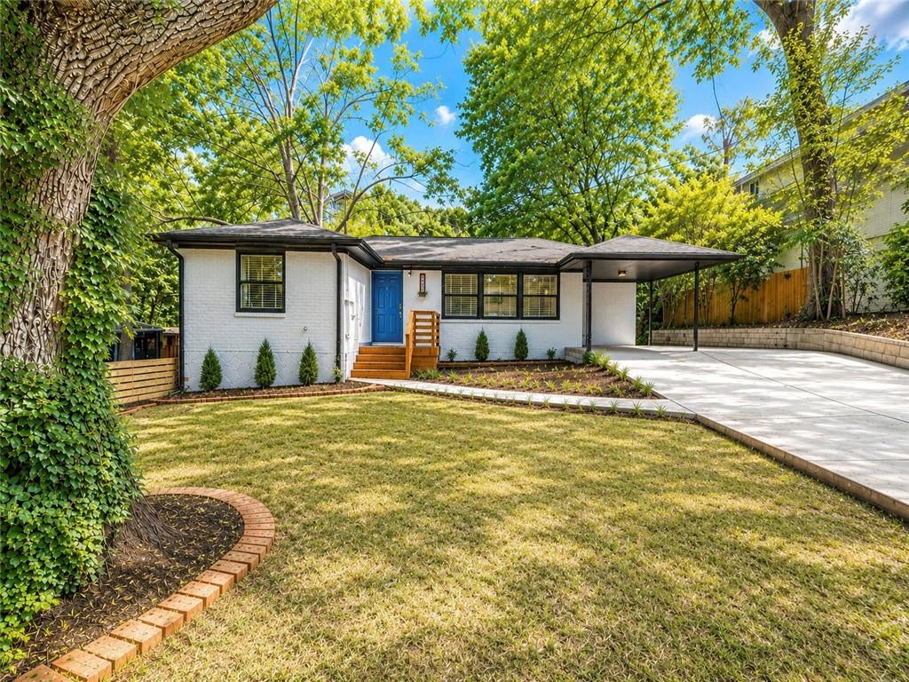3416 Maplehurst Drive