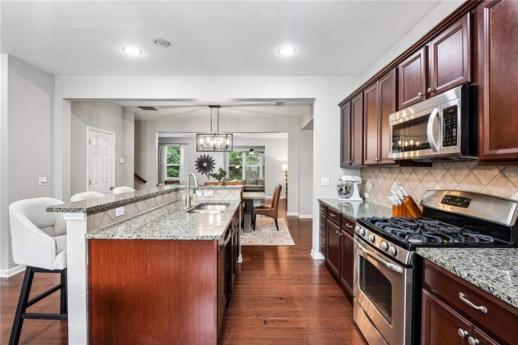4204 Laurel Creek Court SE 6