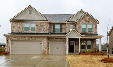 A home in Dacula