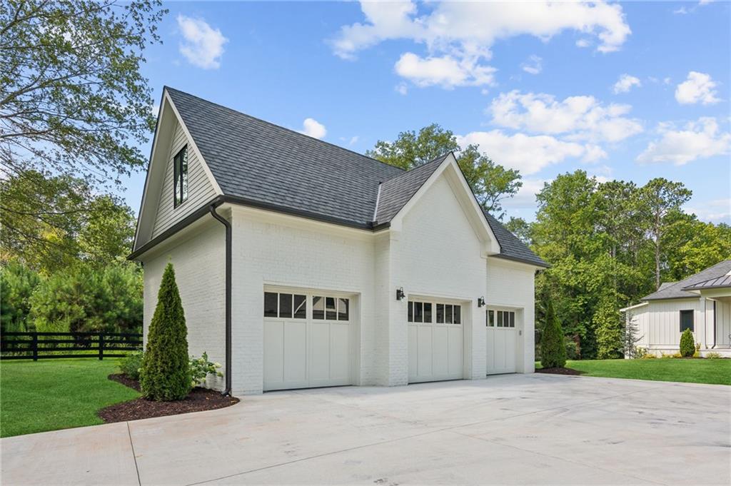 Collins Hill Farm - Residential