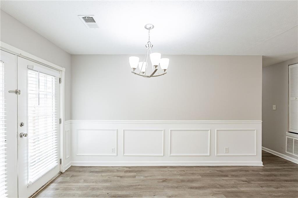 6939 Hickory Log Road, Austell, Georgia image 8