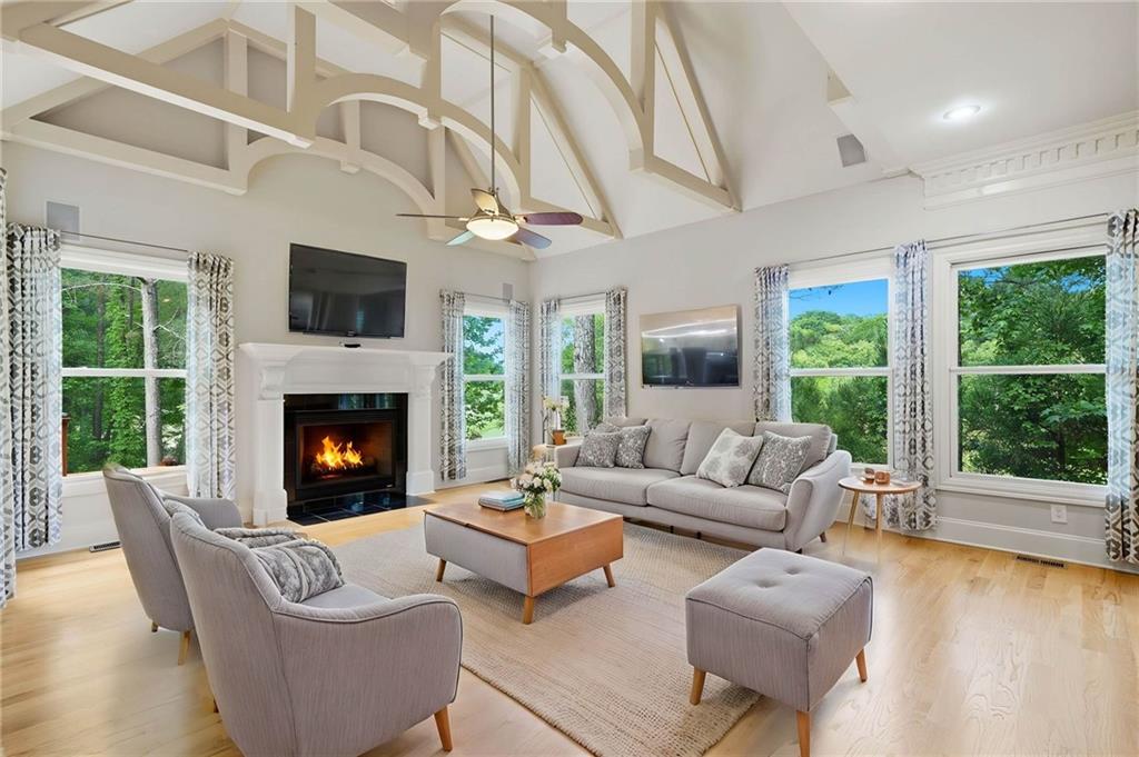 6295 Windward Parkway