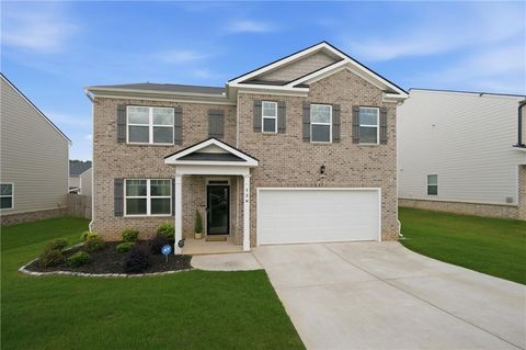 Homes For Sale - 128 Montgomery Drive<br/> Stockbridge, GA 30281