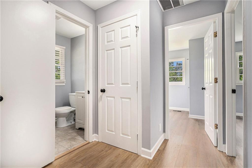 ROCKIN HILL MANOR - Residential