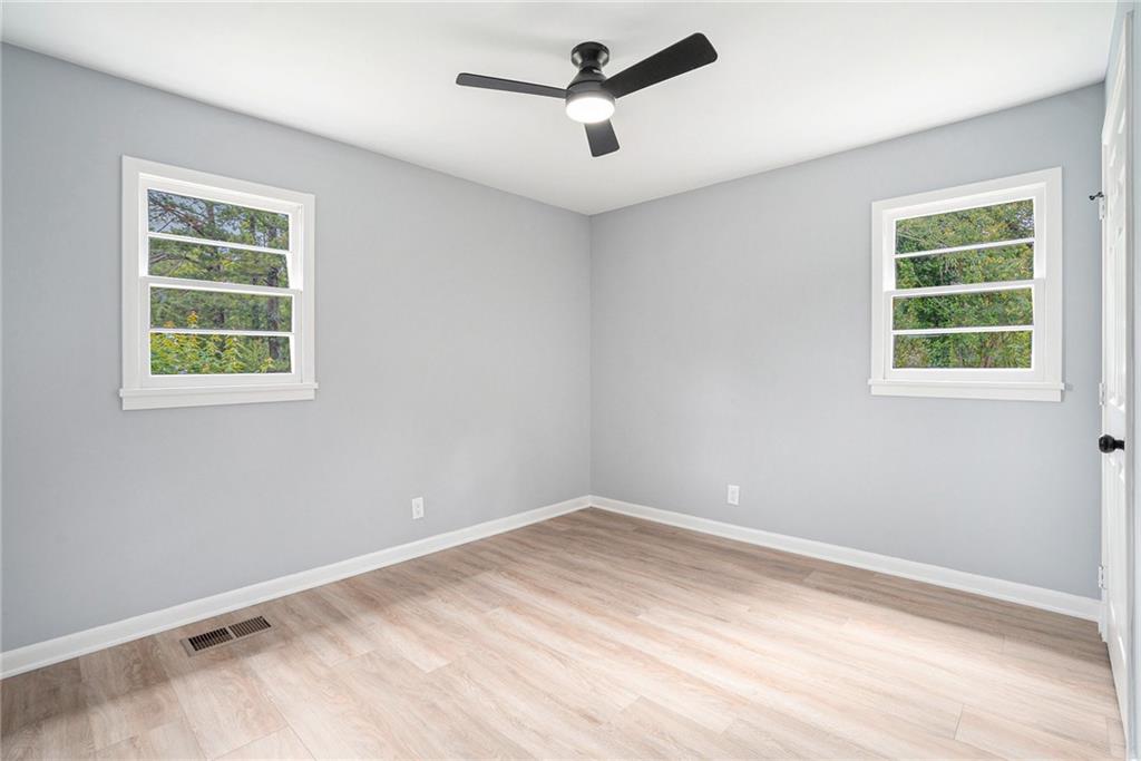 ROCKIN HILL MANOR - Residential