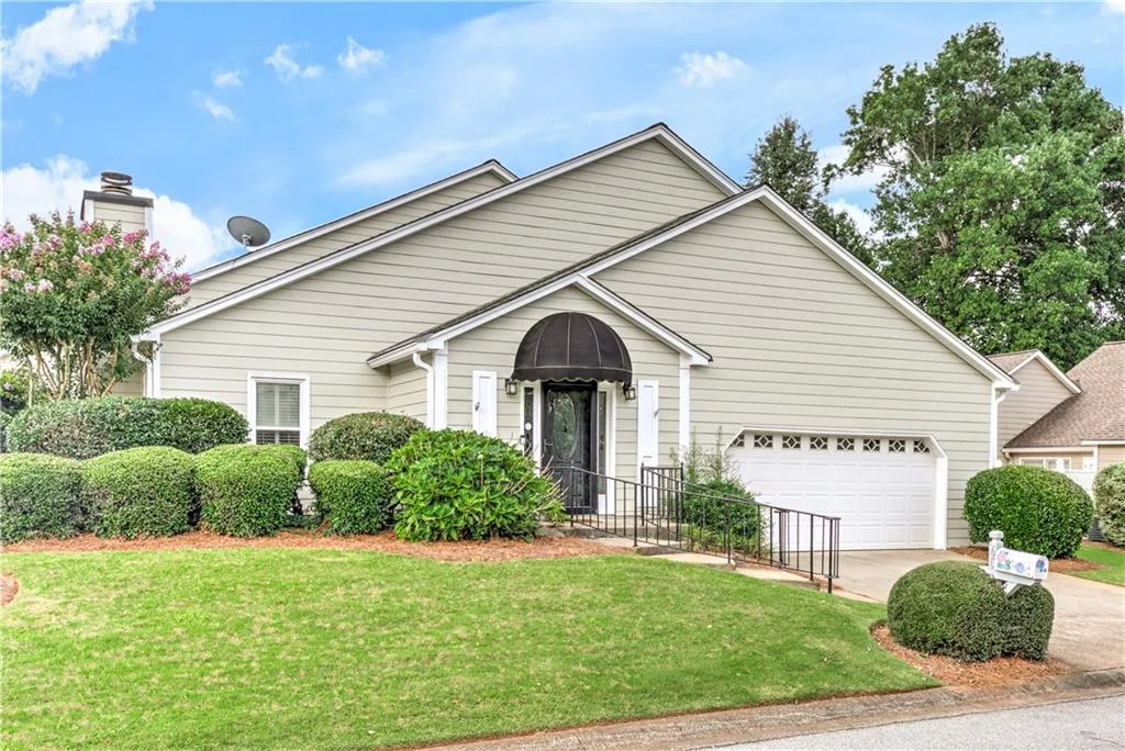 60 Heartwood Drive