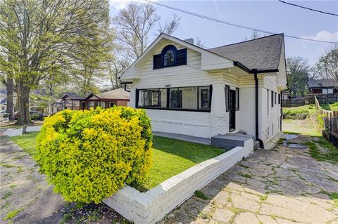 Photo of 1432 Copeland Avenue SW, Atlanta, GA 30310 (MLS # 7759396)