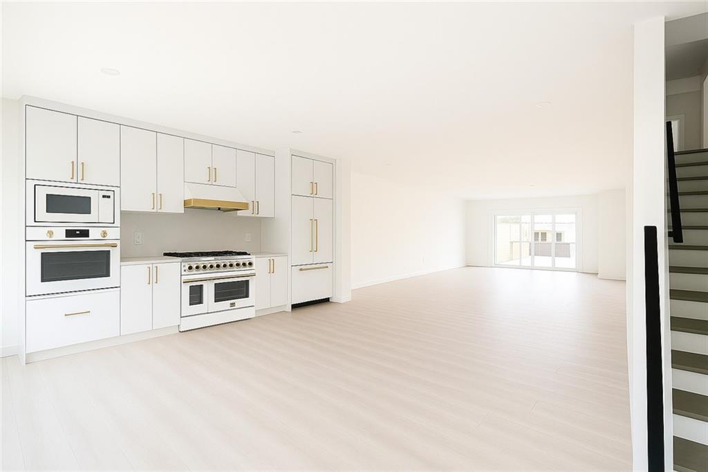 1180 Holly Street NW