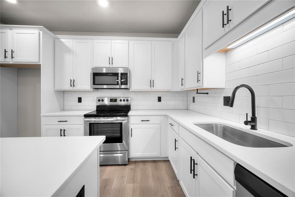 2030 Main Street NW 206