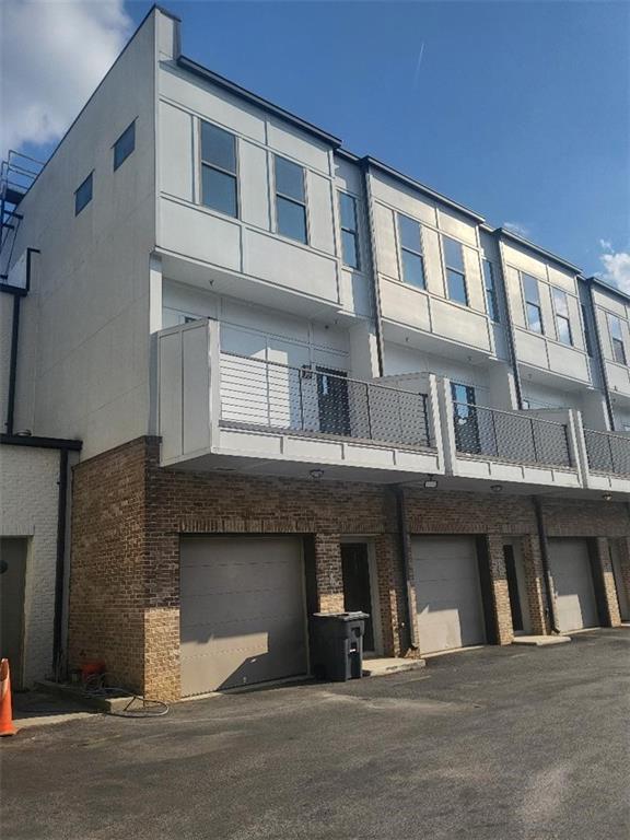 2030 Main Street NW 206