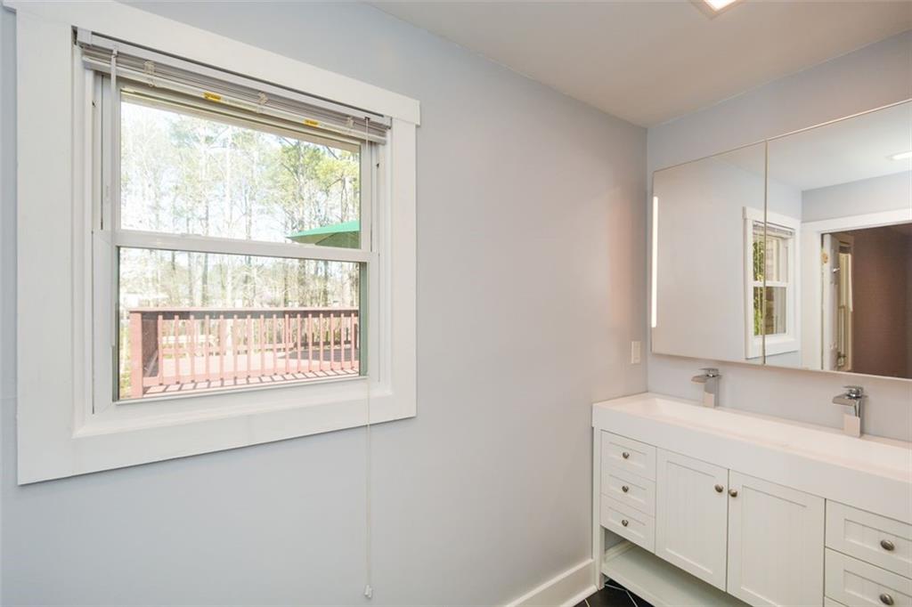 1564 Pedro Drive, Mableton, Georgia image 20
