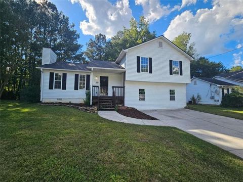 Homes For Sale - 201 Ivy Brook Drive<br/> Dallas, GA 30157