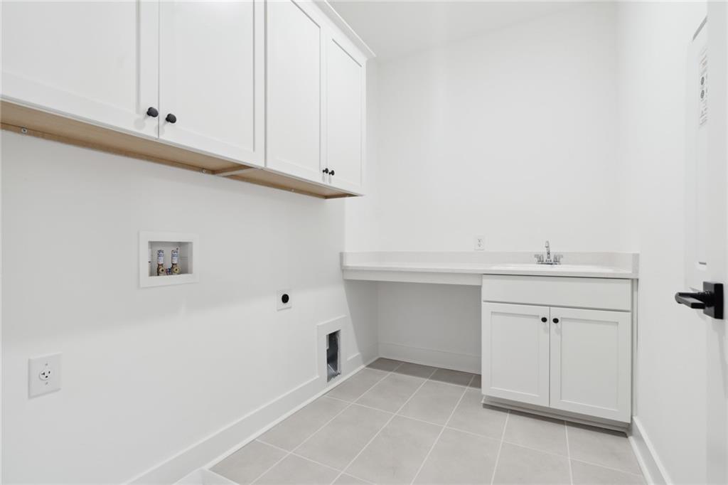 Ellis - Residential