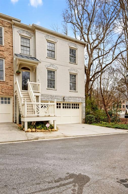 2660 Colgan Court SE