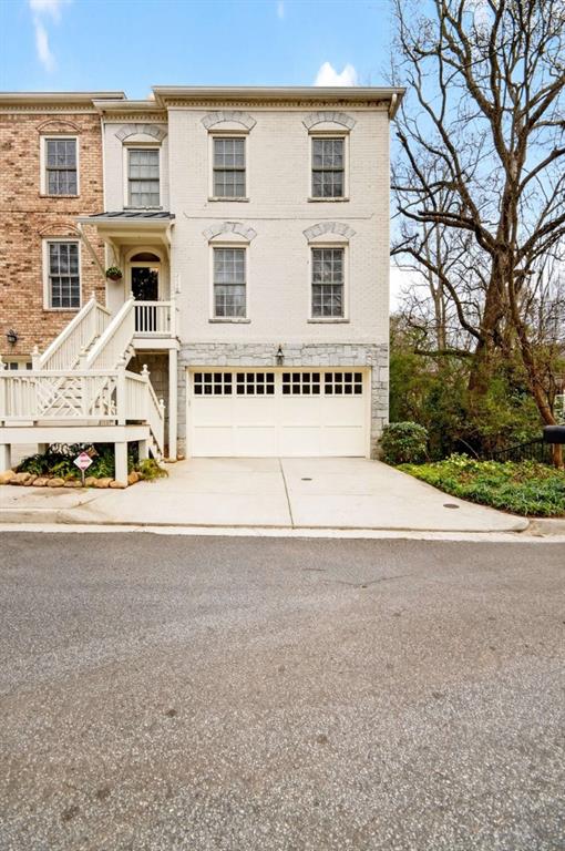 2660 Colgan Court SE