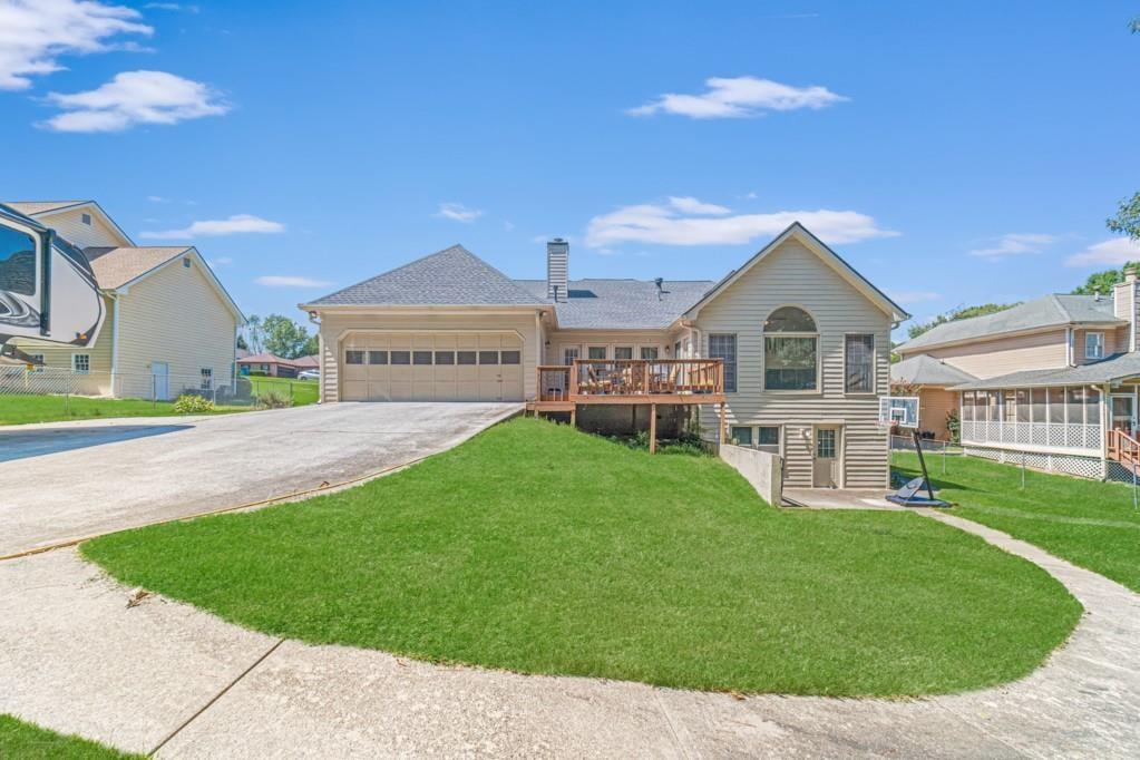 2078 Lakewood Circle SW