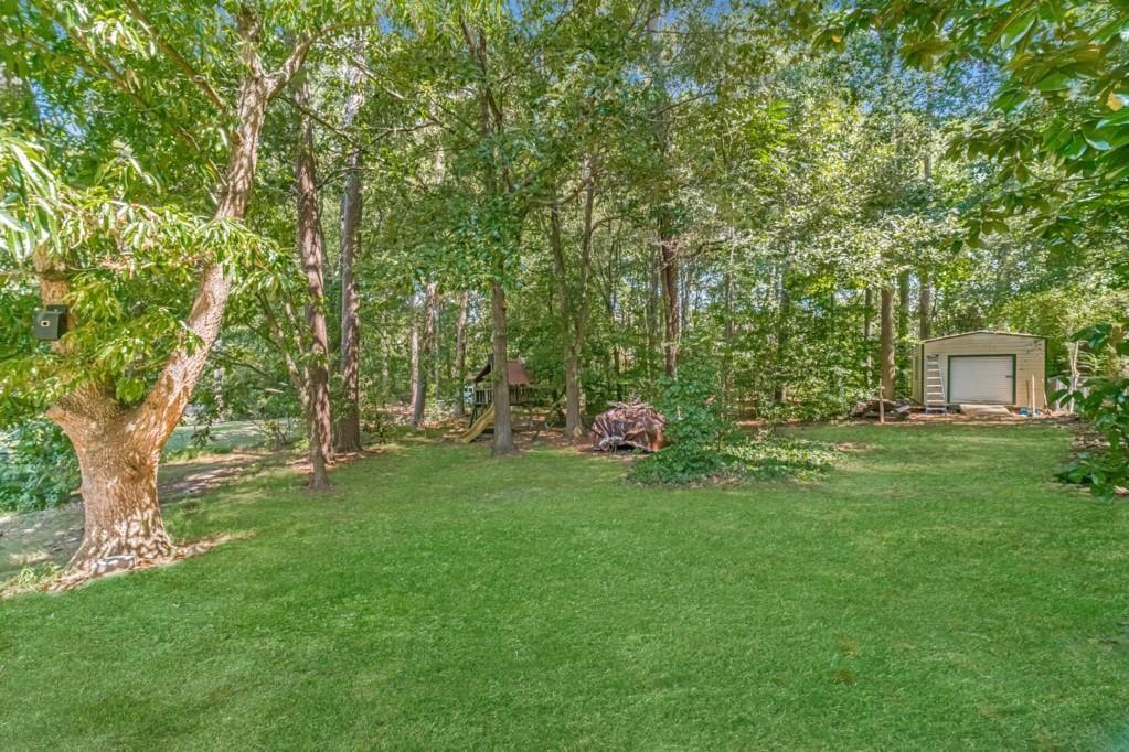 2078 Lakewood Circle SW