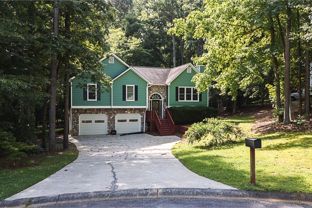 328 Eagle Pointe Drive