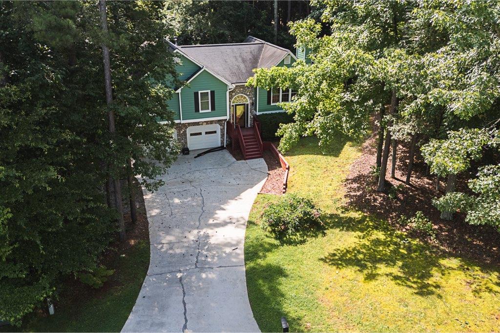 328 Eagle Pointe Drive
