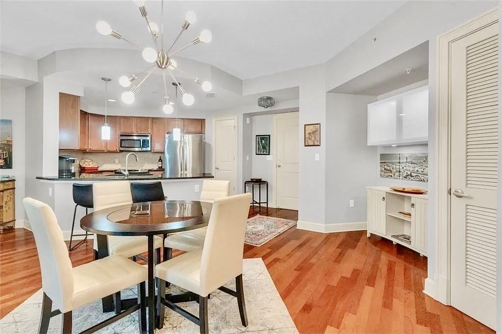 200 River Vista Drive 436