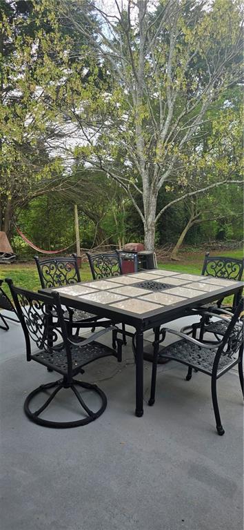 309 Briarwood Drive, Winder, Georgia image 12