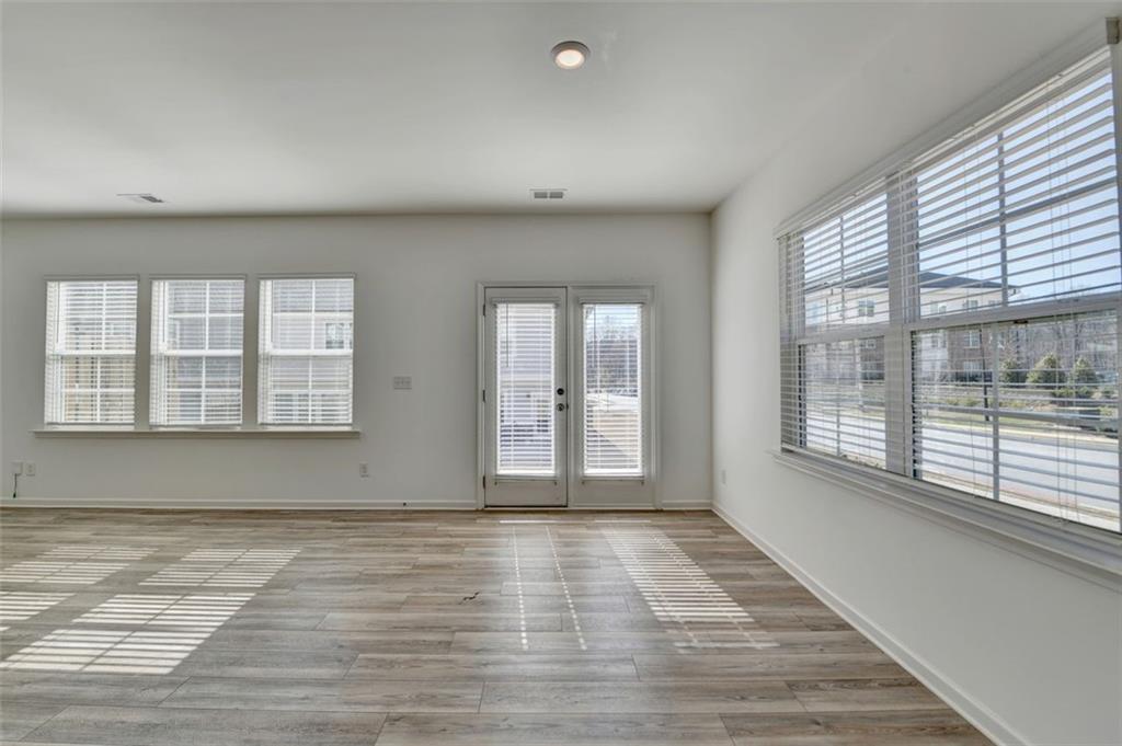 2054 Hickman Walk, Suwanee, Georgia image 6