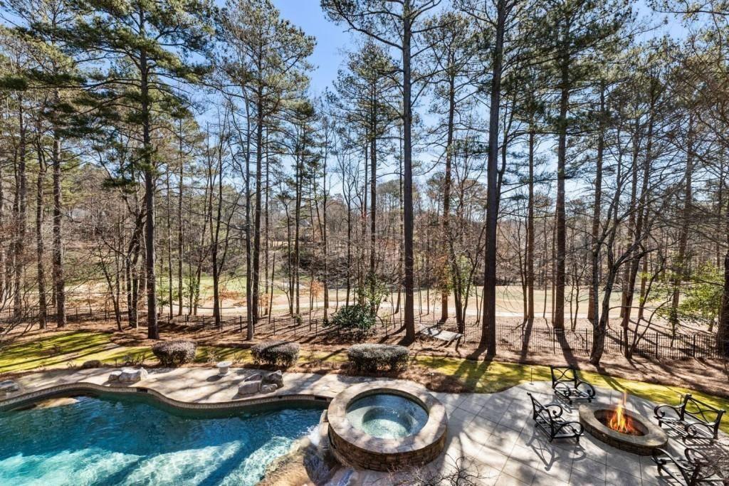 2250 Blackheath Trace