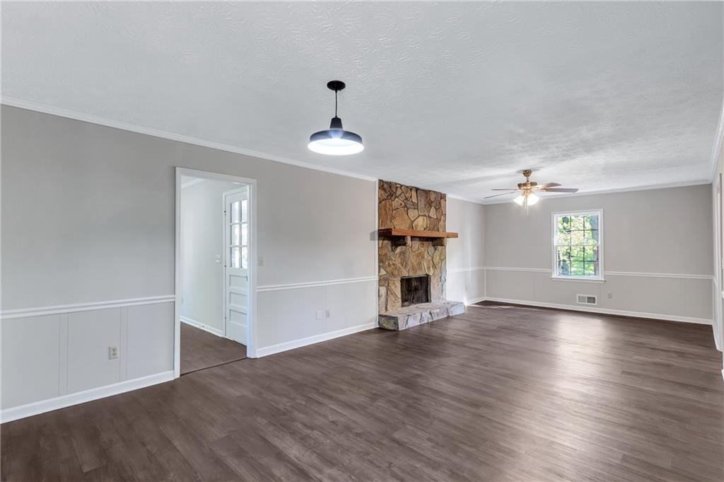 3795 Willowbrook Drive, Douglasville, Georgia image 8
