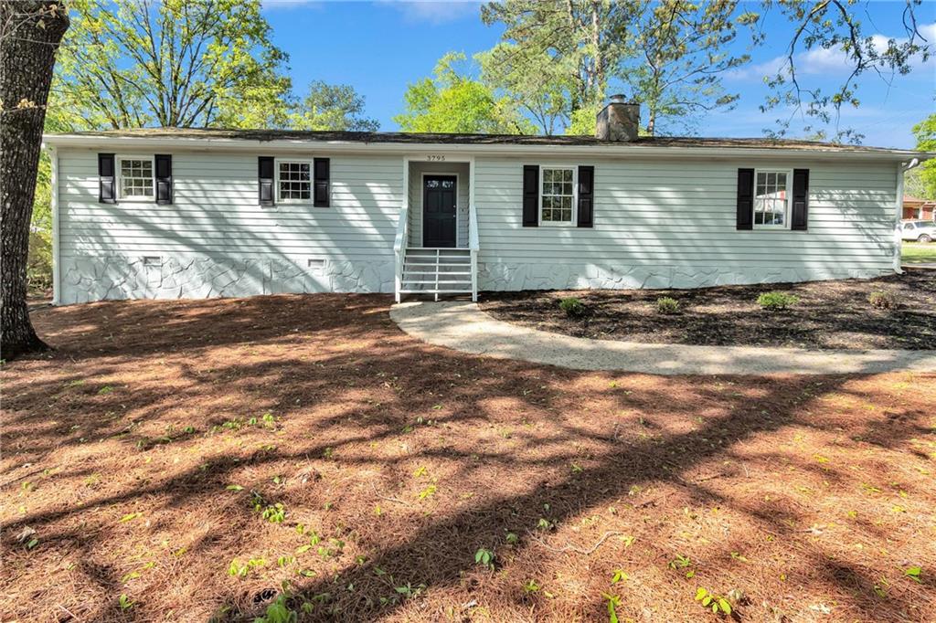 3795 Willowbrook Drive, Douglasville, Georgia image 1