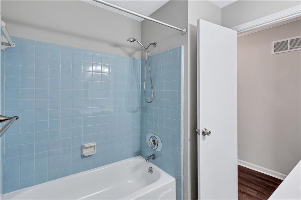 3795 Willowbrook Drive, Douglasville, Georgia image 24
