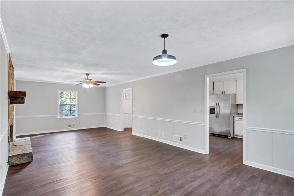 3795 Willowbrook Drive, Douglasville, Georgia image 9