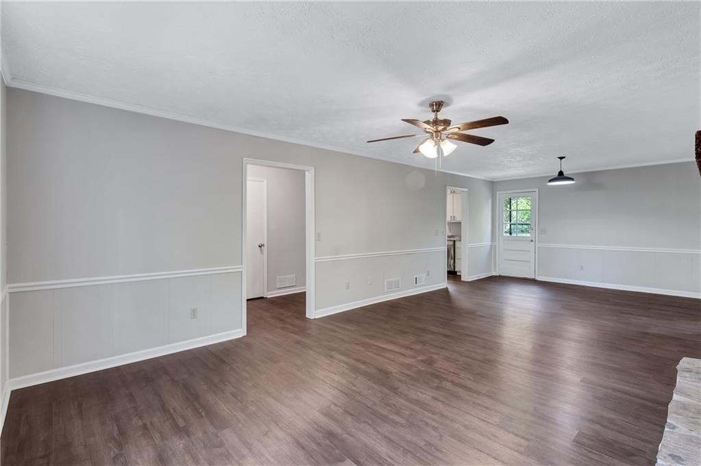3795 Willowbrook Drive, Douglasville, Georgia image 7