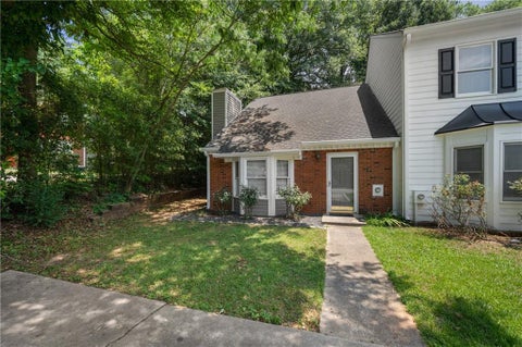 Townhouse For Rent - 1393 Poplar Pointe<br/> Smyrna, GA 30082