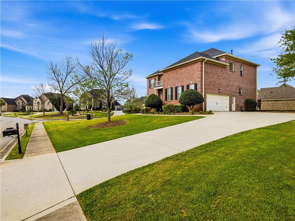 171 Crystal Lake Boulevard