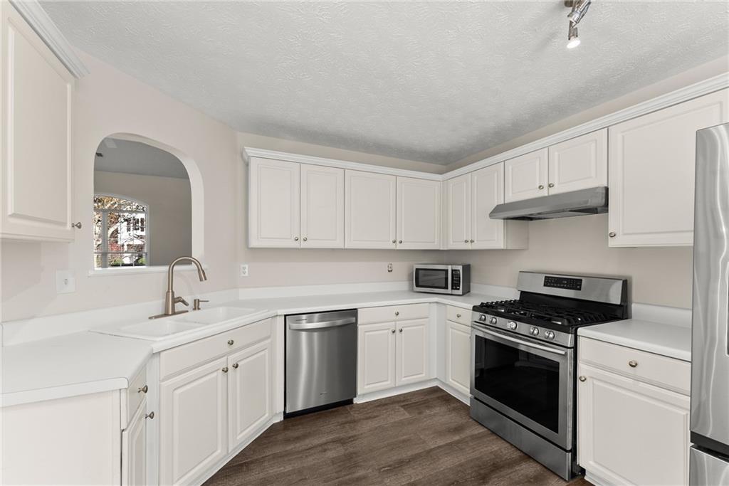 Avensong - Residential