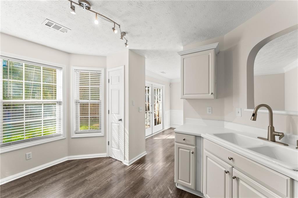 Avensong - Residential