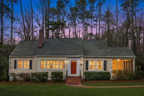 2215 Lyle Road Atlanta GA 30337