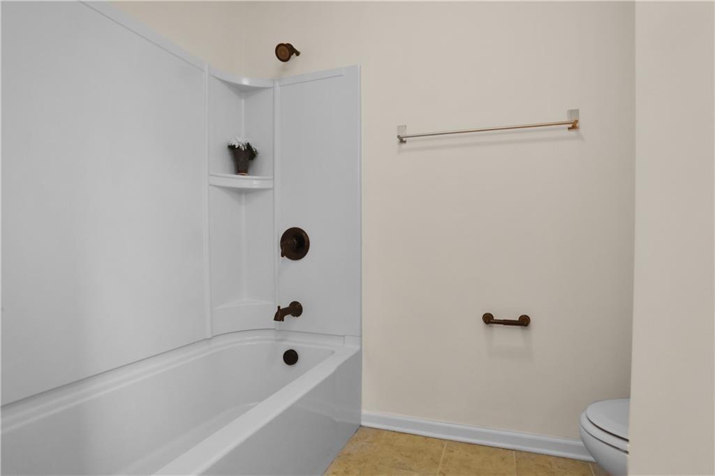 3570 Terrasol Trail, Lilburn, Georgia image 43