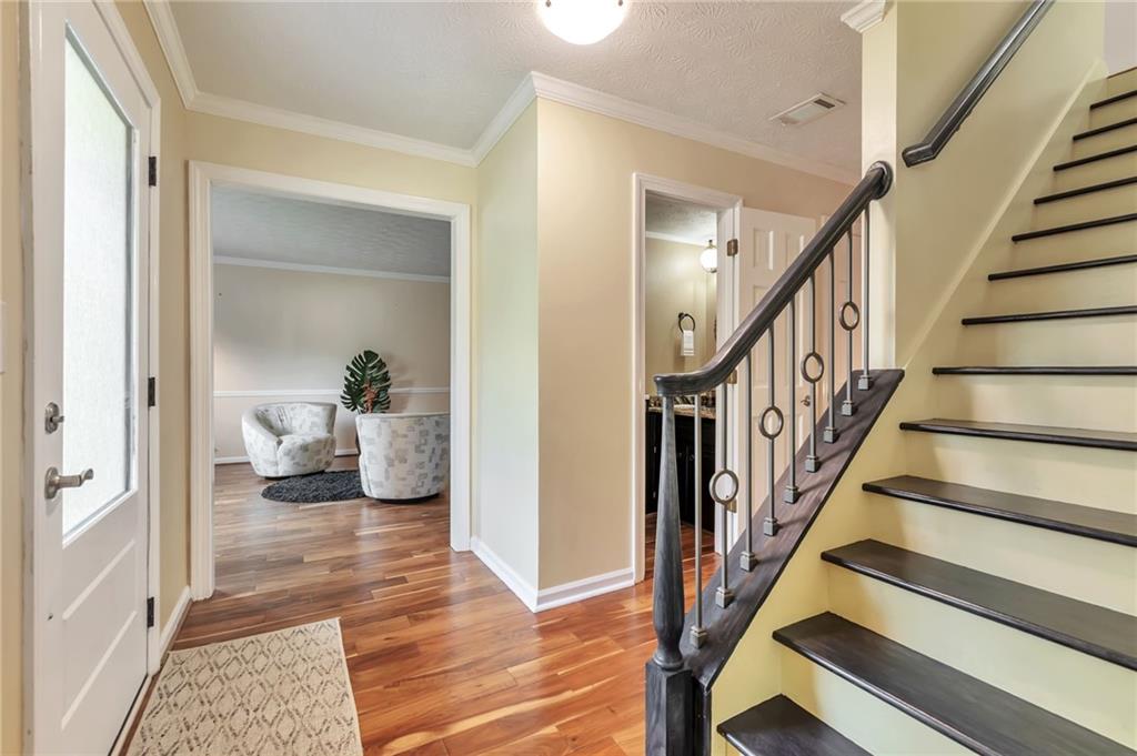 6697 Gunstock Lane