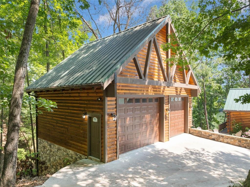 5281 Laurel Lane