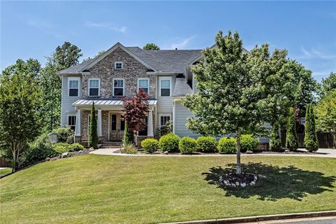 Homes For Sale - 6525 Canyon Cove<br/> Cumming, GA 30028