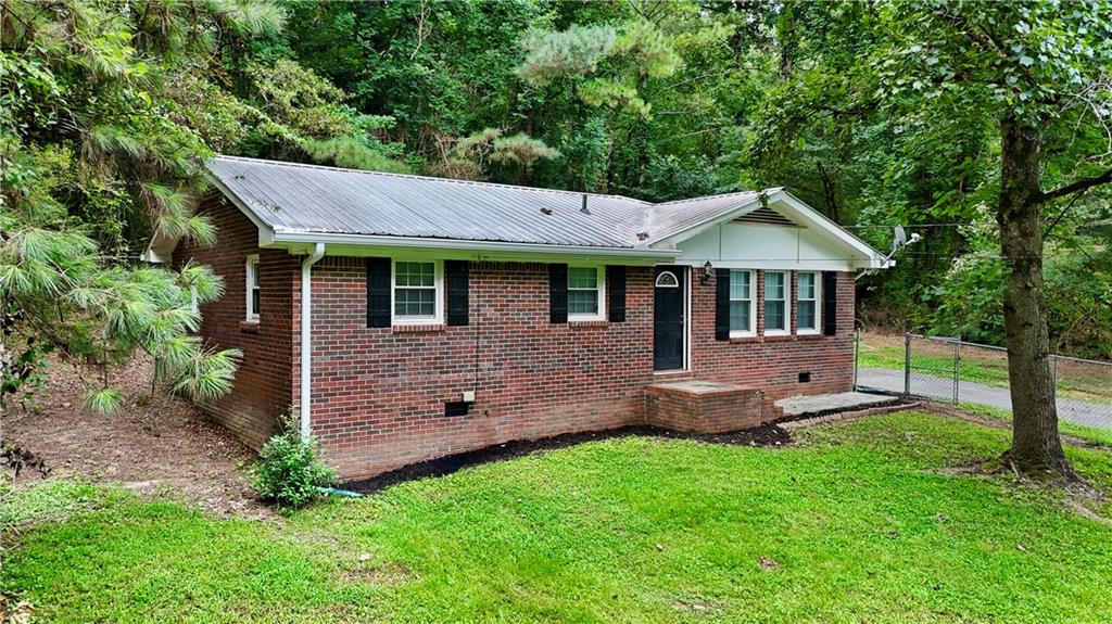 227 Cantrell Drive SW