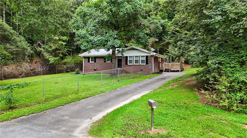 227 Cantrell Drive SW
