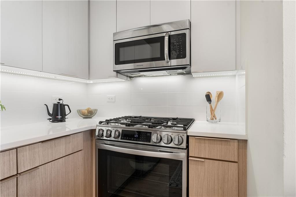 384 RALPH MCGILL Boulevard NE 314