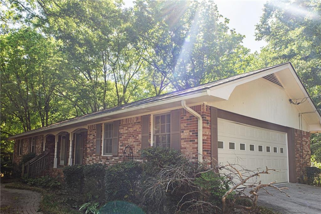 1438 Gardner Road NW