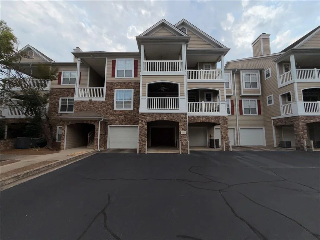 522 Sandringham Drive Unit 522