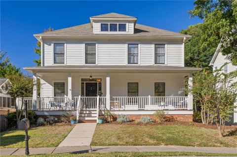 Photo of 2097 River Way NW, Atlanta, GA 30318 (MLS # 7856630)