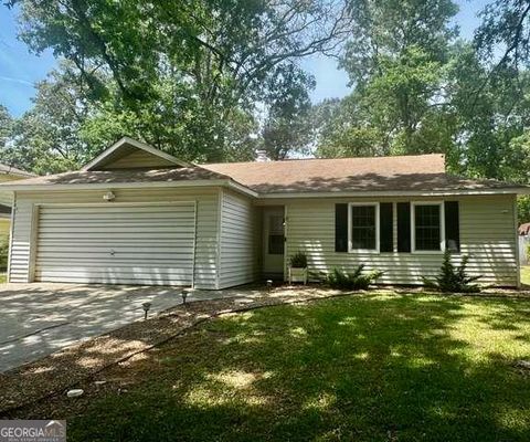 Homes For Sale - 408 Angus Boulevard<br/> Houston County, Warner Robins, GA 31088