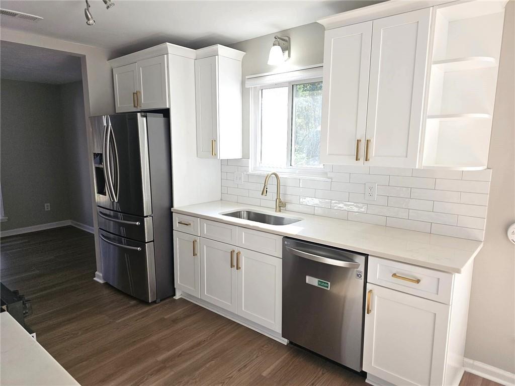 Woodland Hills - Residential