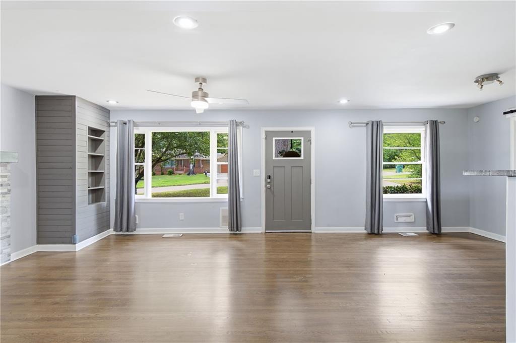 1402 Midlawn Drive
